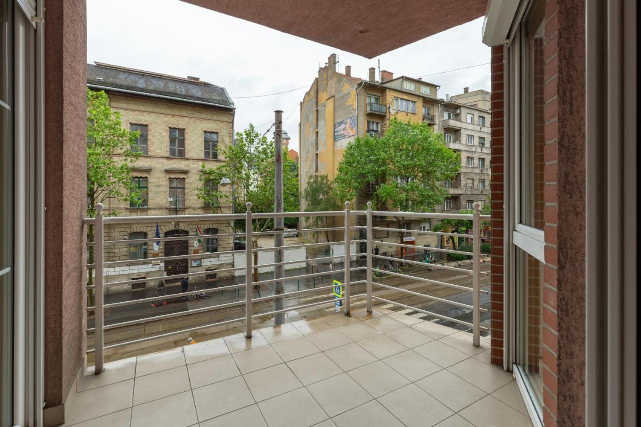 M36 Mester Apartment Будапеща Екстериор снимка