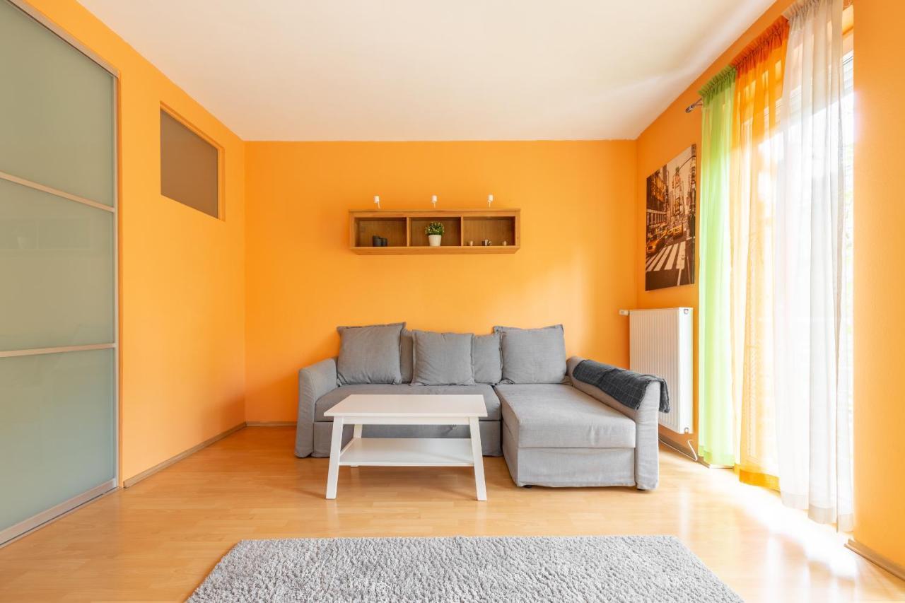 M36 Mester Apartment Будапеща Екстериор снимка