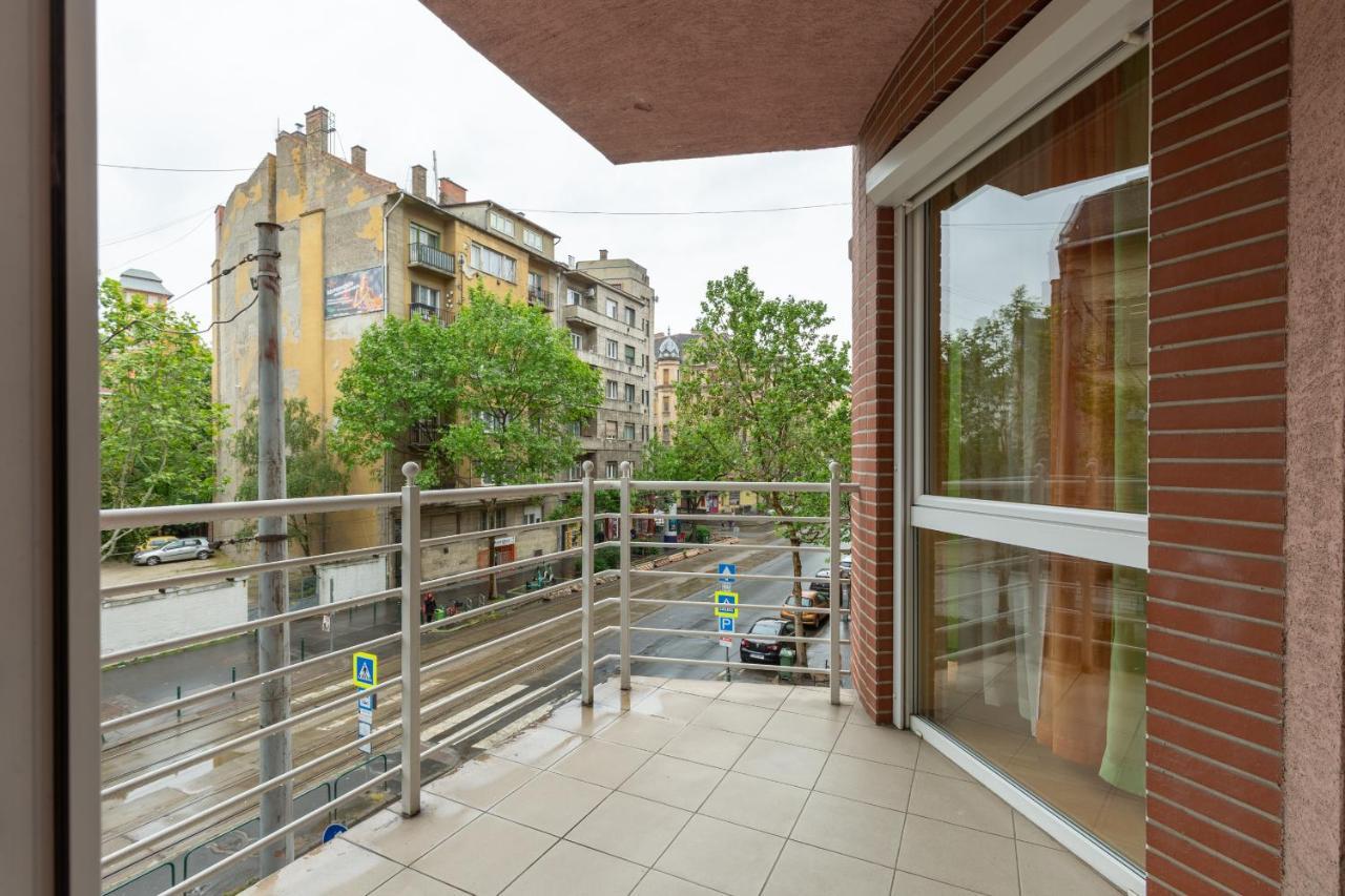 M36 Mester Apartment Будапеща Екстериор снимка