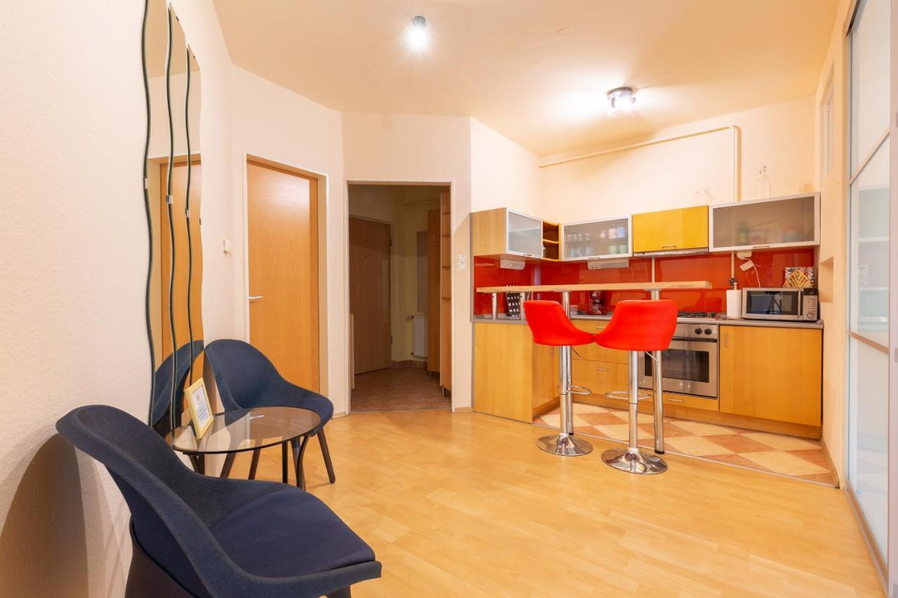 M36 Mester Apartment Будапеща Екстериор снимка