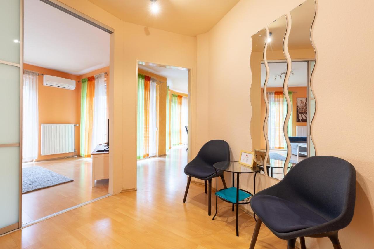 M36 Mester Apartment Будапеща Екстериор снимка